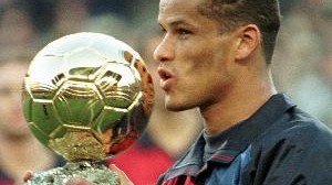 足球报：里瓦尔多26日来青岛看儿子踢球，并将与球迷互动